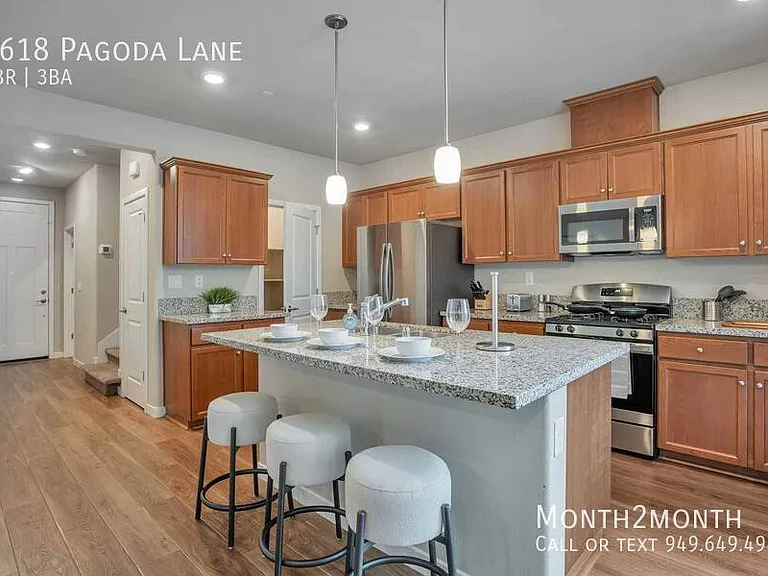 1618 Pagoda Ln — Photo 5