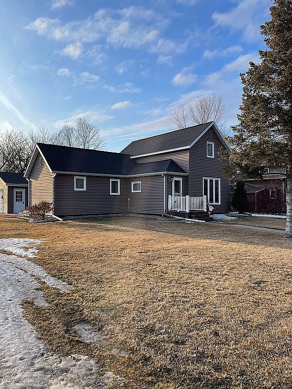 574 Stephen Ave, Stephen, MN 56757 | Zillow