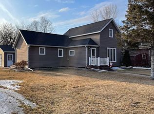 574 Stephen Ave, Stephen, MN 56757