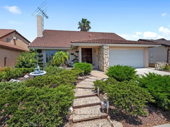 1151 Oakfair Ln, Harbor City, CA 90710