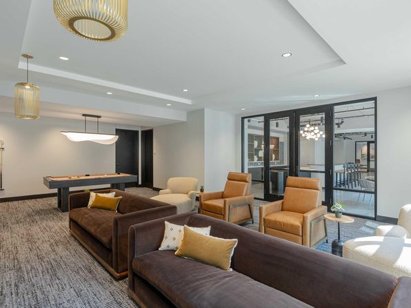 4647 Dodge St #58704