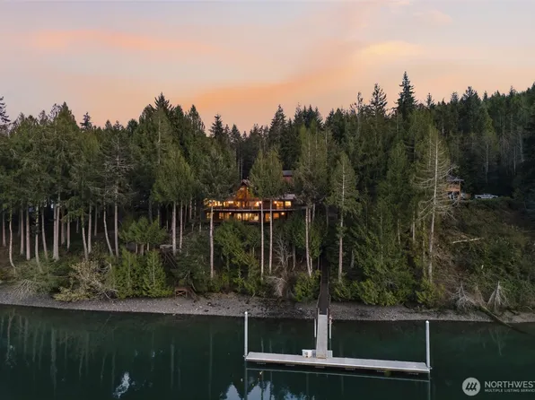 17 Quiet Place, Brinnon, WA 98320