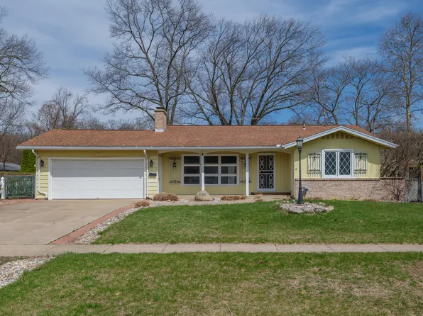 1026 Par 4 Rd, Kalamazoo, MI 49008