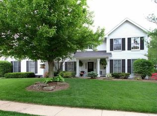 1818 York Ridge Ct, Chesterfield, MO 63017