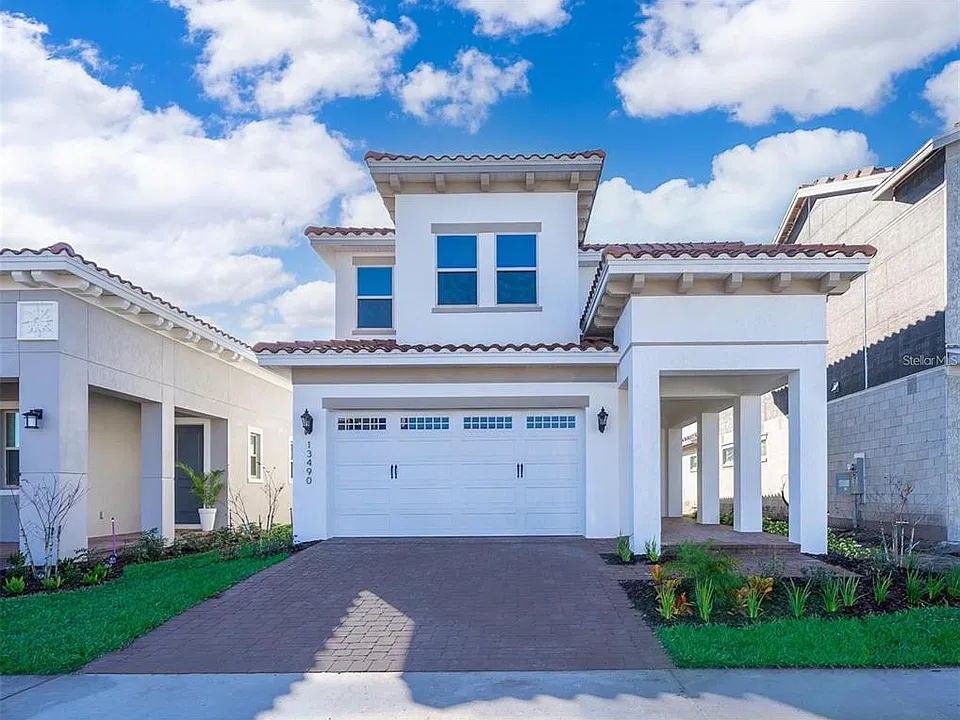 13490 Padstow Pl