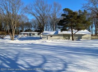 9955 Stoll Rd, Haslett, MI 48840