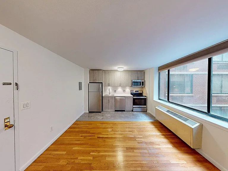 121 Reade St #5H — Photo 7
