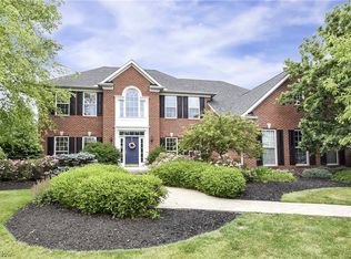 33481 Vintage Cir, Avon, OH 44011