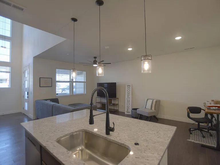 1842 Rose Quartz Hts — Photo 14