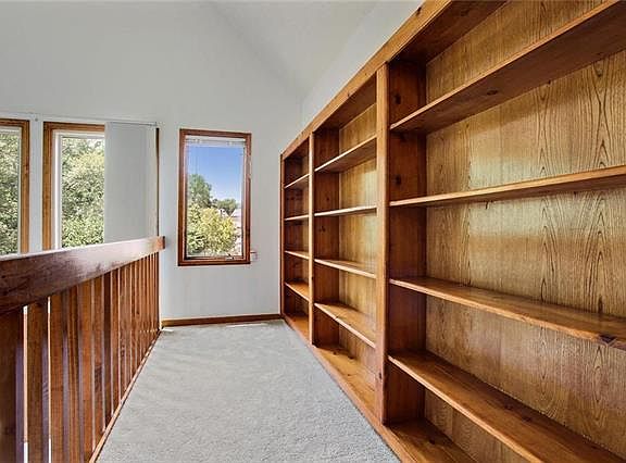 4th image of 5109 NW 85th St