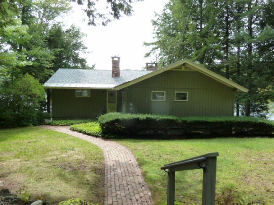 1st image of 1058 Lake Ave