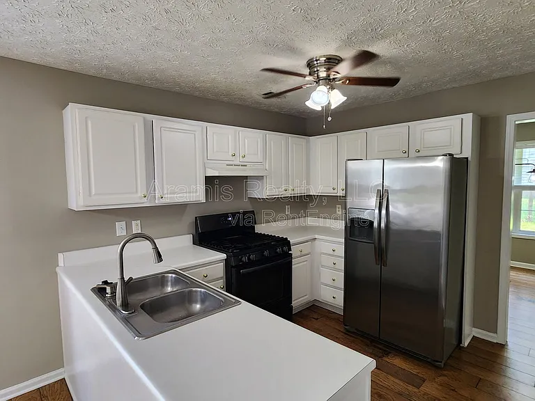5090 Edinborough Pl — Photo 3