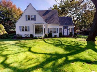 40 Halsey Rd, Remsenburg, NY 11960