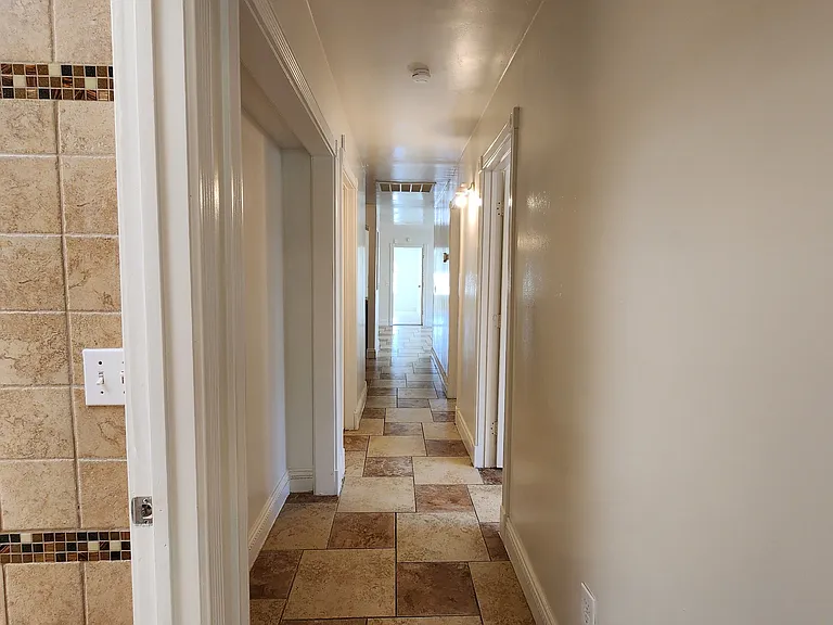 2111 Kalibo St — Photo 15