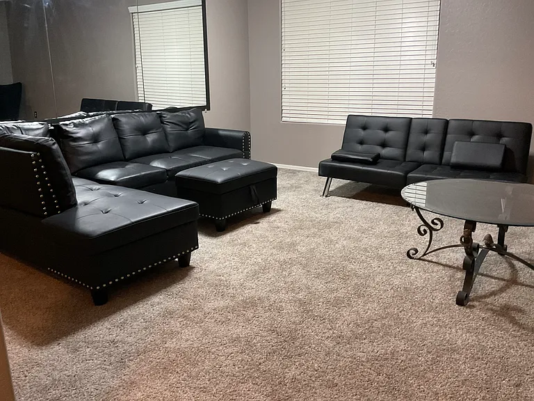 One side of the front living room