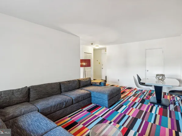 2601 Pennsylvania Ave APT 302, Philadelphia, PA 19130