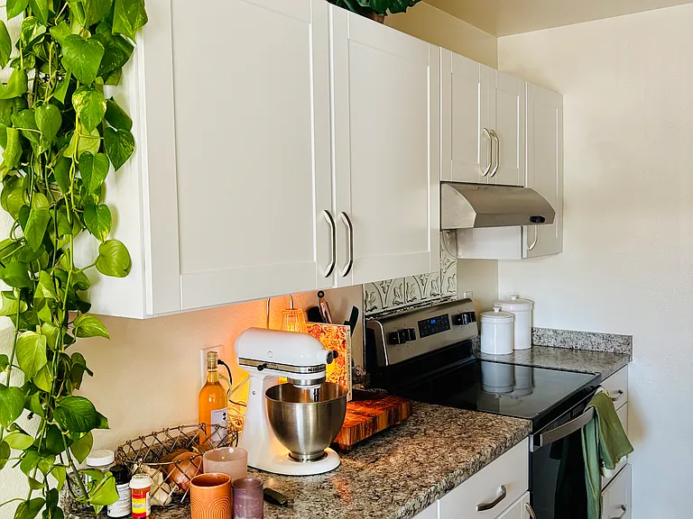 910 I St #C — Photo 7