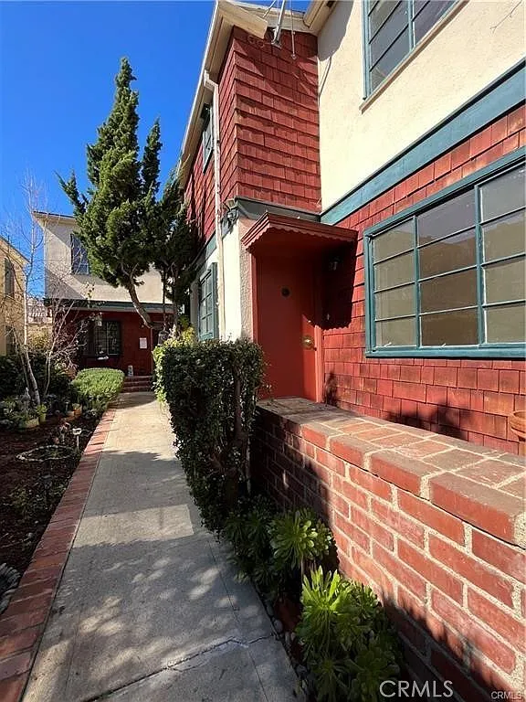 2 bed, 1500 sqft, $3,500 — Photo 2