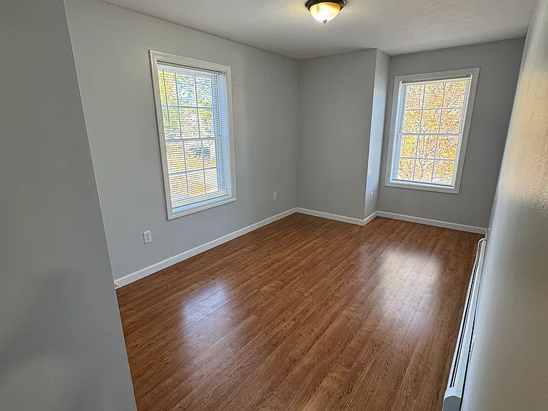 72 Lee St #B — Photo 6