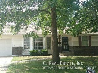 8510 Crescent Ave, Raytown, MO 64138