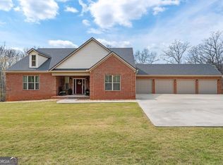 733 Cherry Rd, Franklin, GA 30217