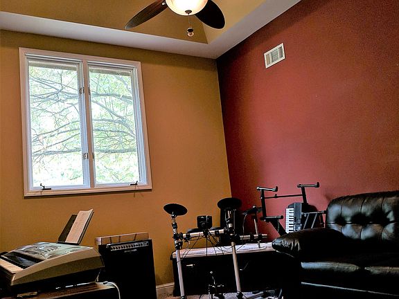 Vaulted Ceilings Family Room