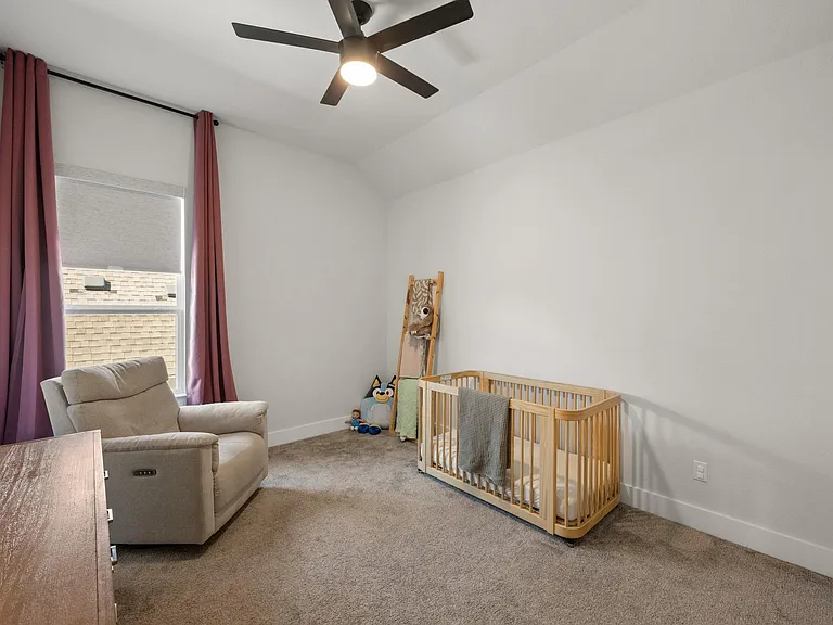 360 Crescent Moon Ct — Photo 27