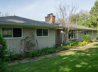 25156 N Barsumian Dr, Tower Lakes, IL 60010