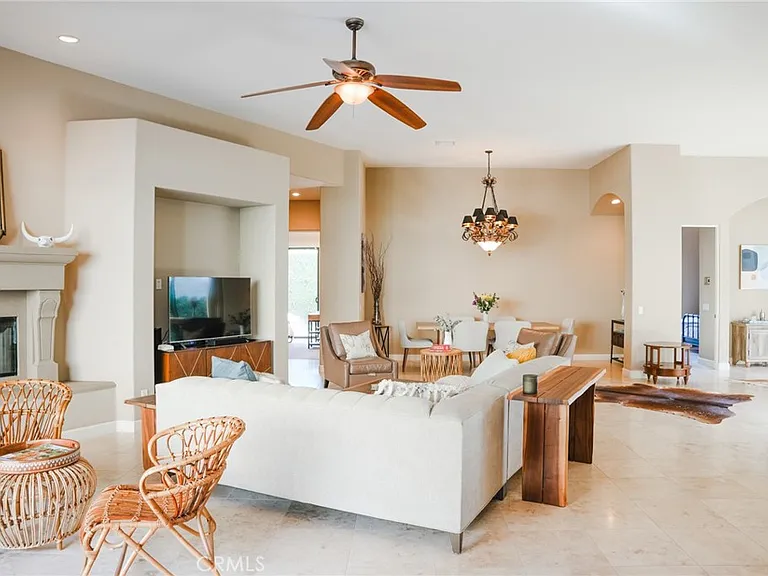 46614 Bradshaw Trl — Photo 3