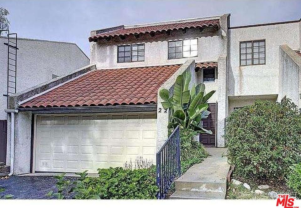 1st image of 5275 Colodny Dr Unit 22