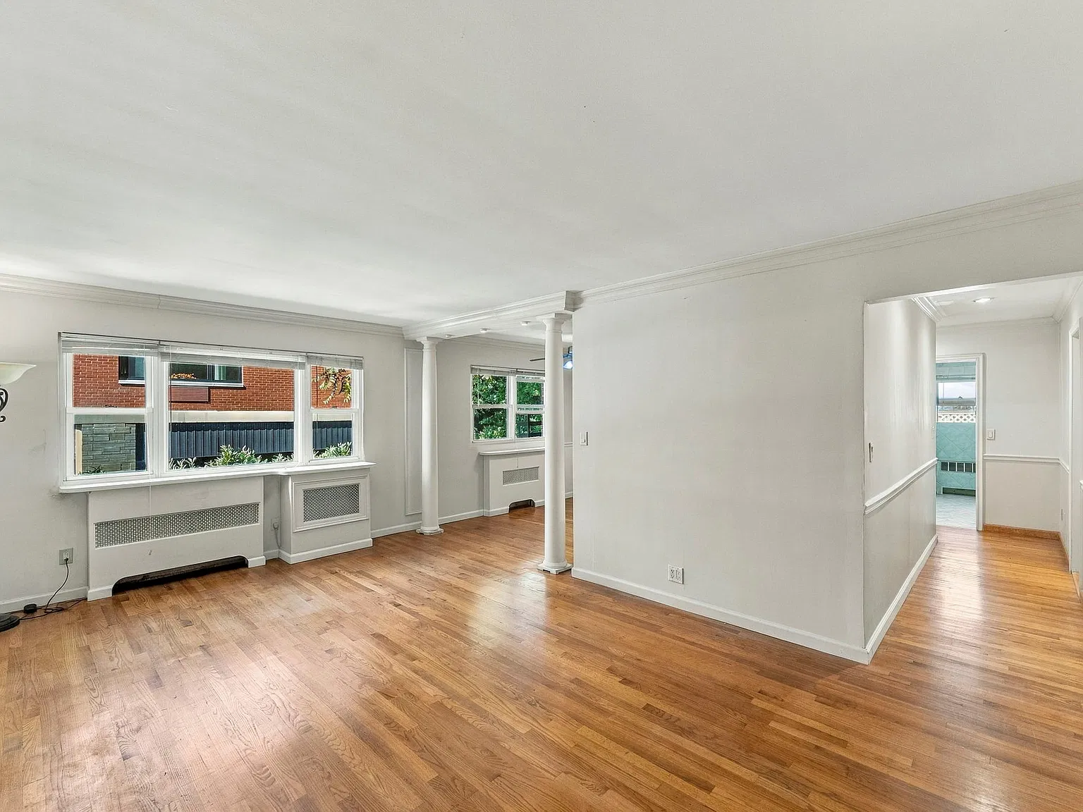 2 bed, 970 sqft, $2,500 — Photo 4
