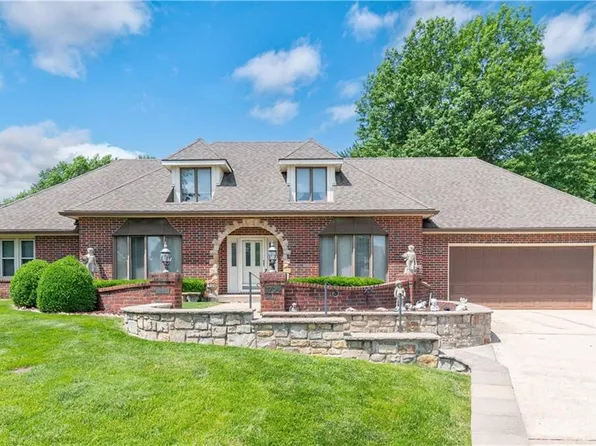3704 S Beatrice Ct, Independence, MO 64055