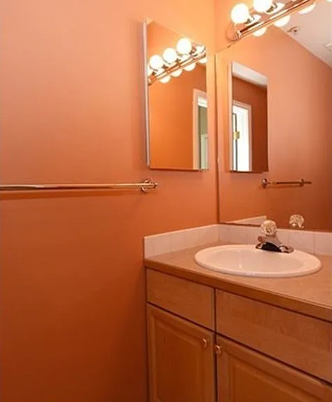 2805 NE 125th St #501 — Photo 14