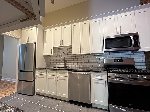 4th image of 4028 Liberty Ave #10622993