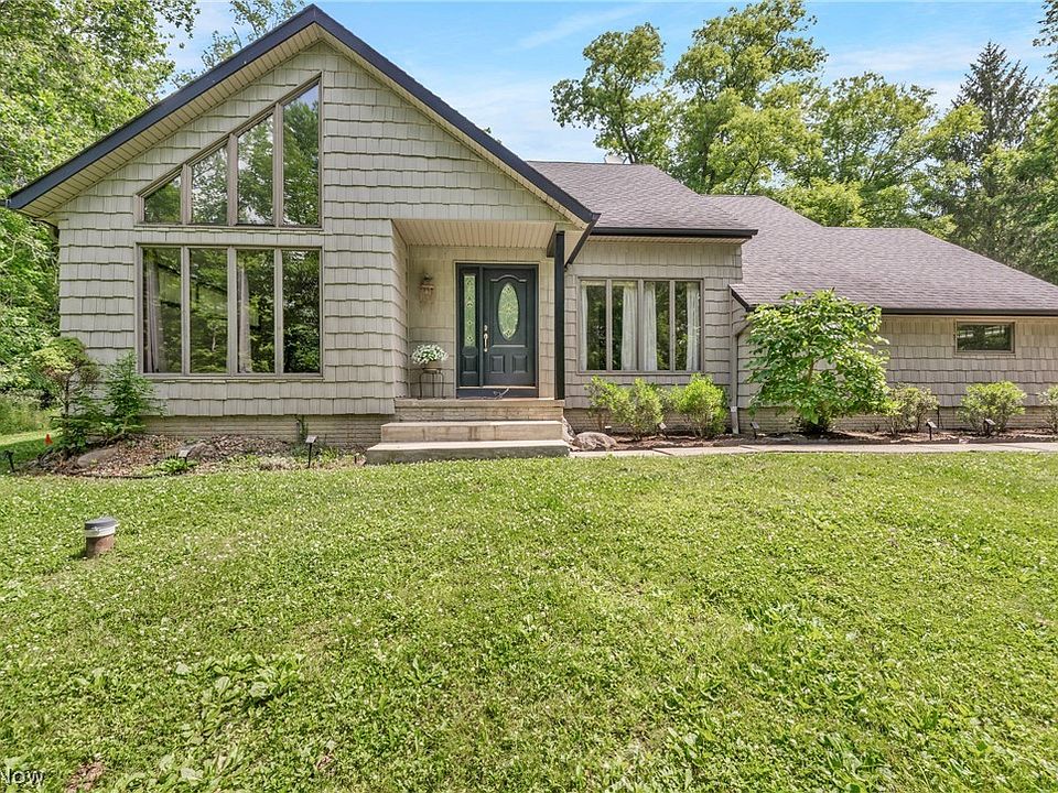 1st image of 2765 Sharon Copley Rd