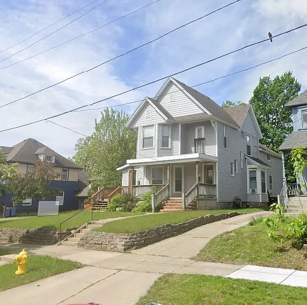 Building Photo - 727 Prospect Ave SE #727