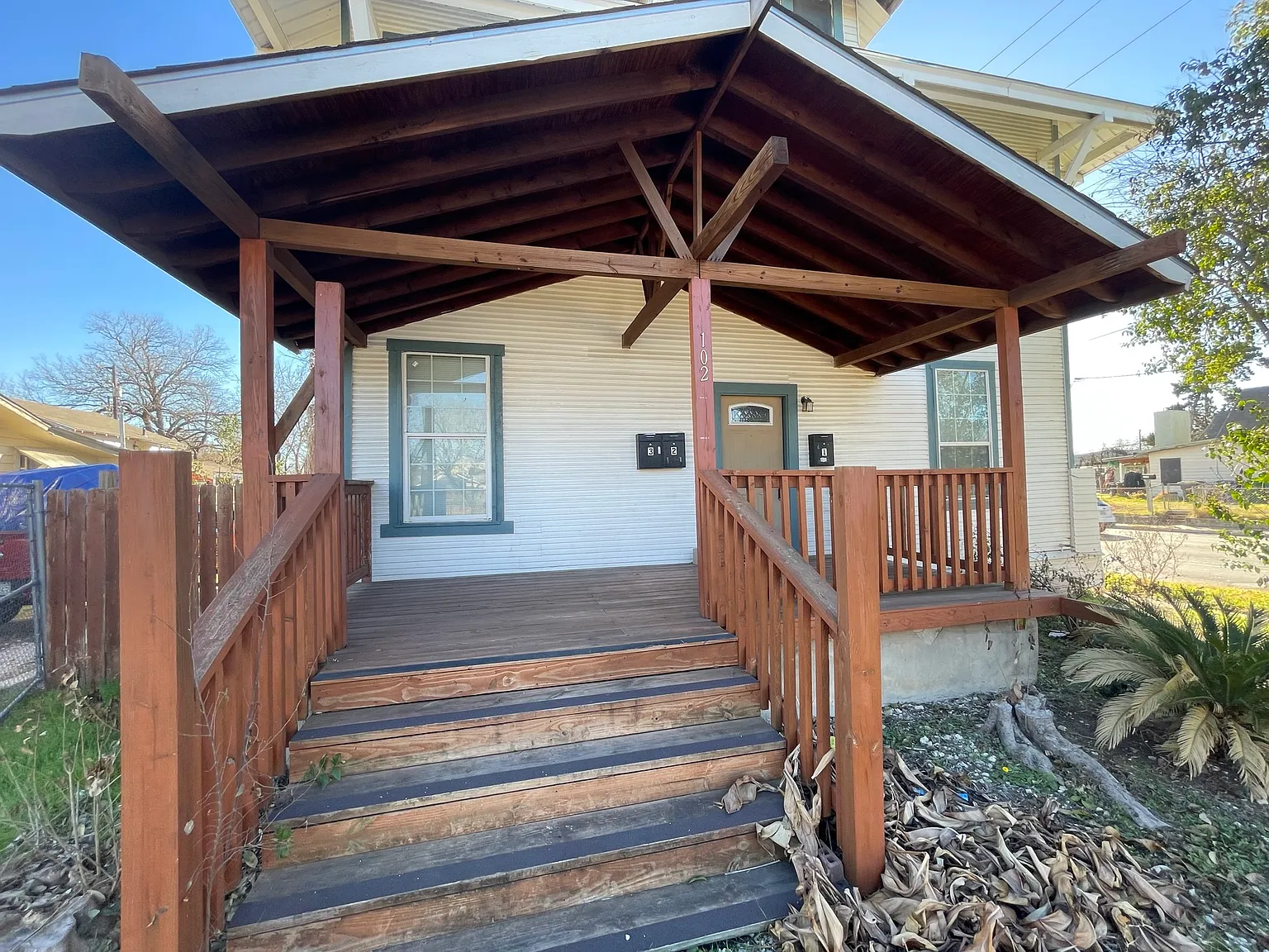 102 Bailey Avenue - 1 — Photo 3