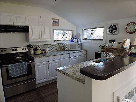 5th image of 10A Sunset Ln