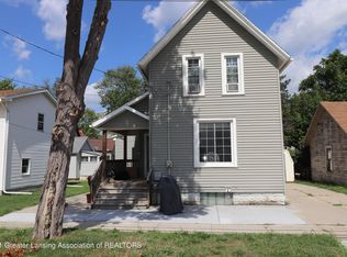 304 E Walker St, Saint Johns, MI