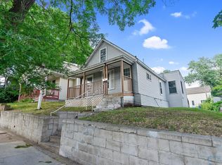 145 Lawson Ave E, Saint Paul, MN 55117