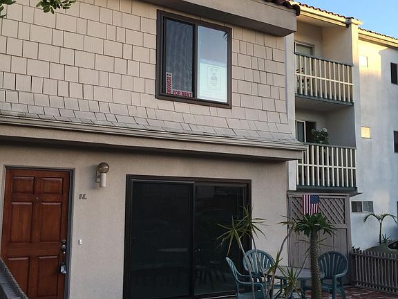 2nd image of 1225 Pacific Beach Dr Unit 1L