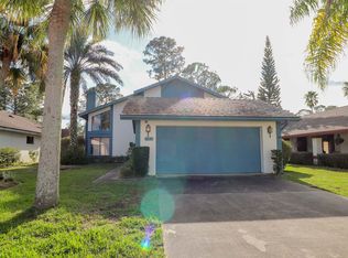 101 Meadowbrook Cir, Daytona Beach, FL 32114