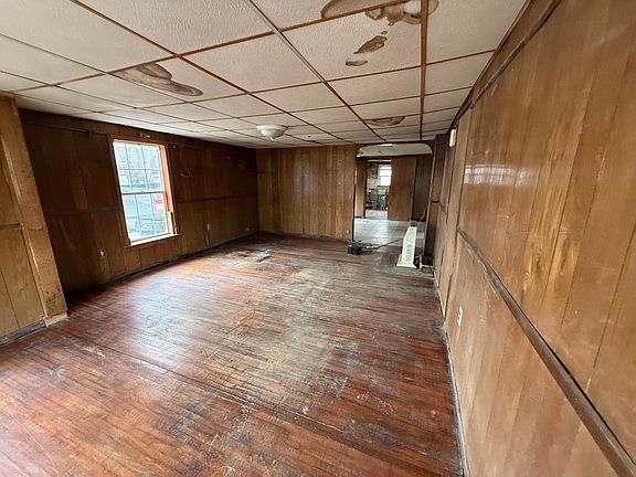 4th image of 2805 W Olive Street