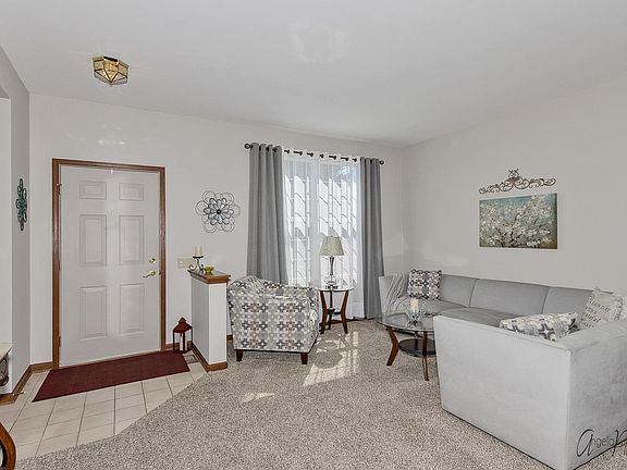 2nd image of 13214 W Essex Ln