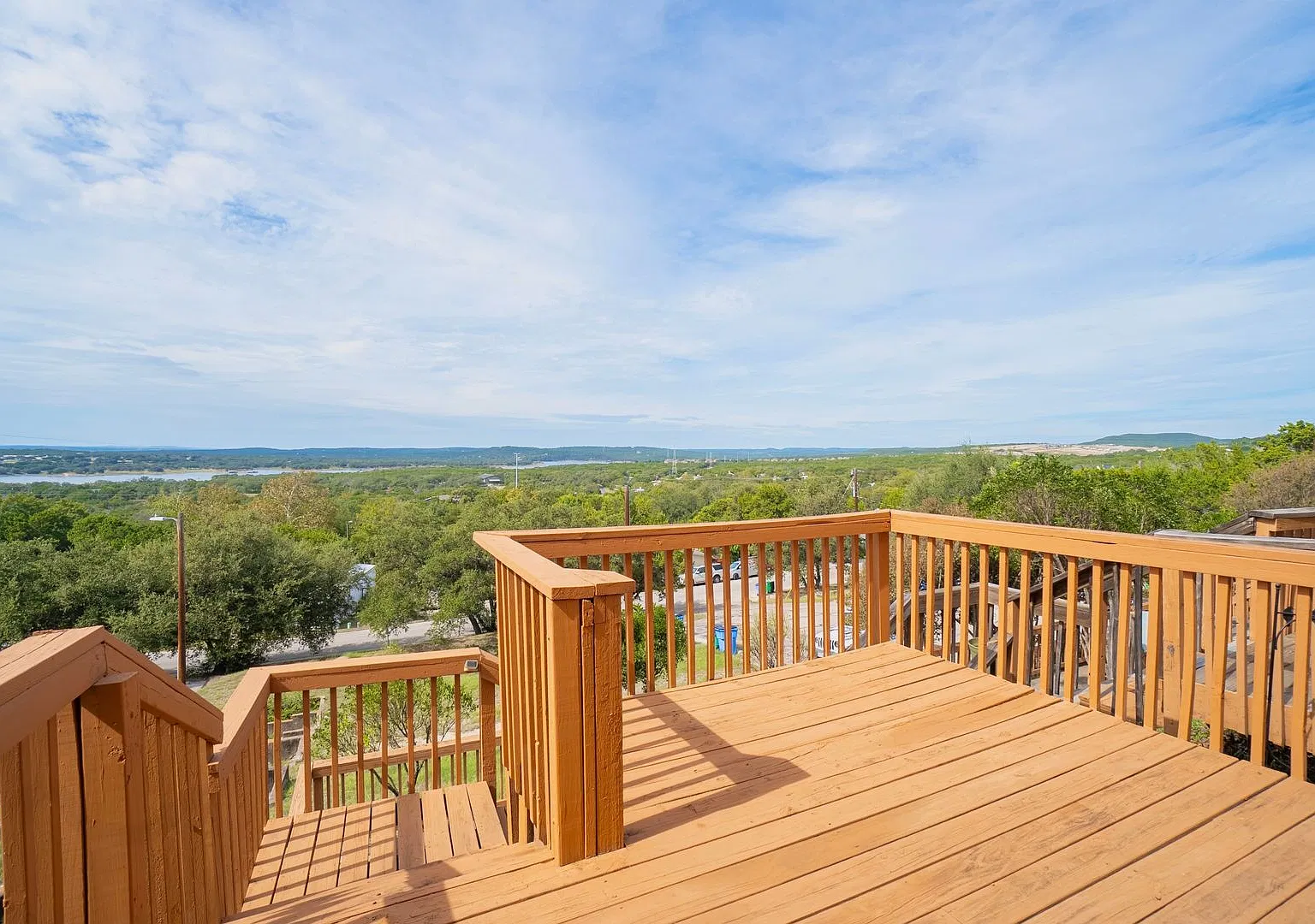 2 Bed | 1.5 Bath | Panoramic Hill & Water Views | Lago Vista, TX — Photo 3
