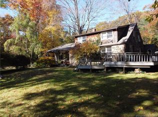 5 Brenner Ln, Norwalk, CT 06851