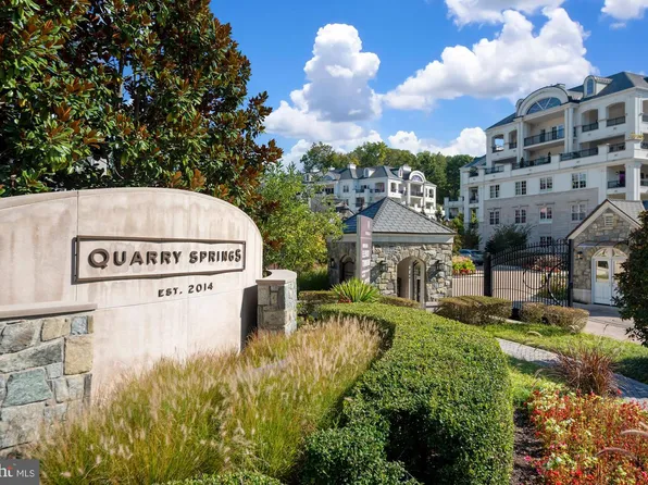 8205 River Rd, Bethesda, MD 20817
