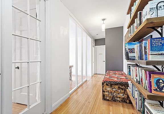 5th image of 875 W 181st St APT 3E