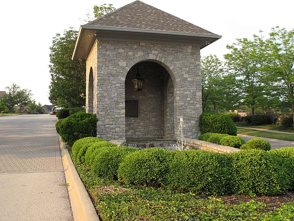 Locust Creek Entrance
