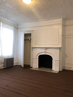 Rented by OT Real Estate | media 25